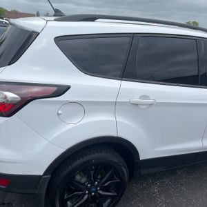 FORD ESCAPE SE - 9