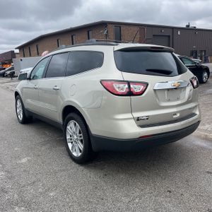 CHEVROLET TRAVERSE LT - 5