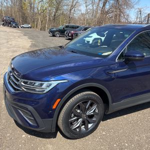 VOLKSWAGEN TIGUAN SE 4MOTION - 2