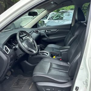2014 Nissan ROGUE SL — миниатюра 32