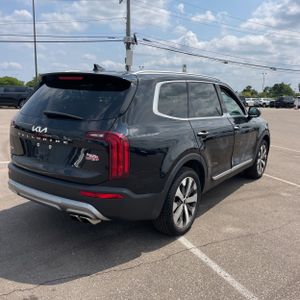 صورة 8 لـ 2022 KIA TELLURIDE S