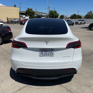 TESLA MODEL Y LONG RANGE - 7