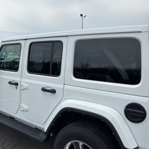 JEEP WRANGLER UNLIMITED SAHARA - 4