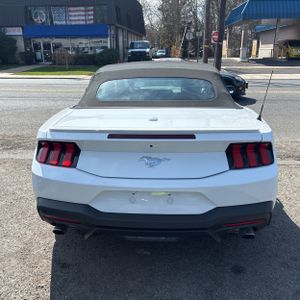 FORD MUSTANG ECOBOOST PREMIUM - 7