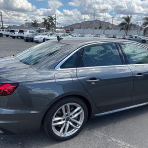 AUDI A4 PREMIUM PLUS S LINE - 9