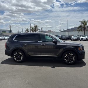 KIA TELLURIDE S - 10