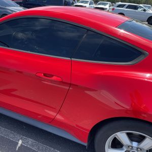FORD MUSTANG V6 - 6