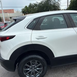 صورة 9 لـ 2023 Mazda CX-30 2.5 S