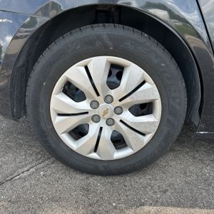 2015 Chevrolet CRUZE LS AUTO — миниатюра 19