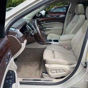 صورة مصغرة 32 لـ 2013 Cadillac SRX PERFORMANCE COLLECTION