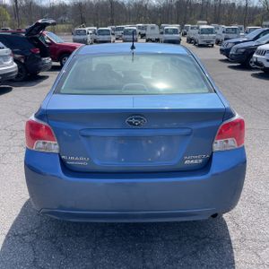 SUBARU IMPREZA 2.0I - 7