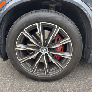 صورة مصغرة 17 لـ 2022 BMW X5 XDRIVE40I