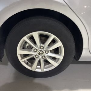 2025 Toyota CAMRY LE 缩略图 19