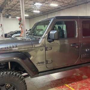 JEEP GLADIATOR WILLYS - 2