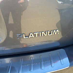 2017 Nissan PATHFINDER PLATINUM — миниатюра 23