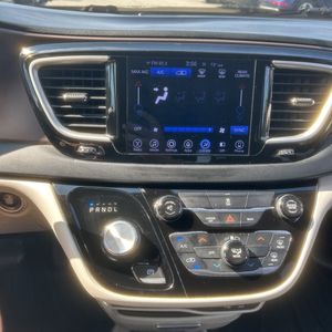 2017 Chrysler PACIFICA TOURING — миниатюра 38