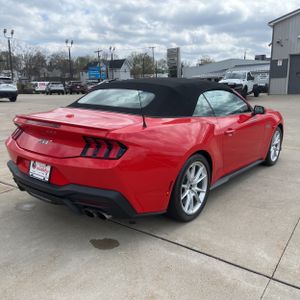 FORD MUSTANG GT PREMIUM - 8