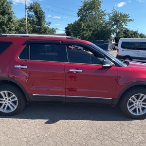 2015 FORD EXPLORER XLT — миниатюра 11