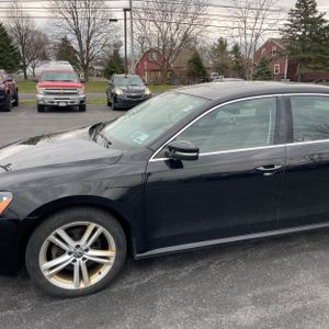 VOLKSWAGEN PASSAT 2.0L TDI SE - 2