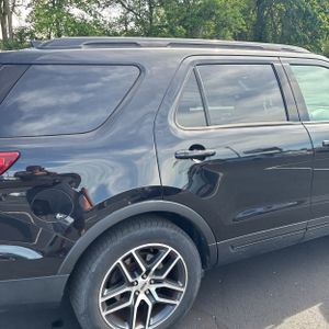 FORD EXPLORER SPORT - 9