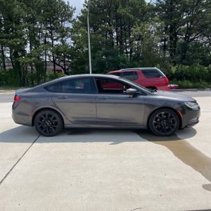 2015 Chrysler 200 S — фото 10