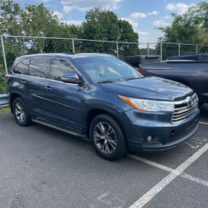 2015 Toyota HIGHLANDER XLE thumbnail 12