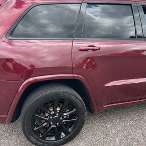 Jeep Grand Cherokee Altitude - 9