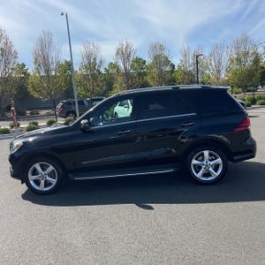 MERCEDES-BENZ GLE-CLASS - 3