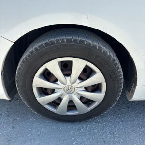 2011 Toyota COROLLA LE — миниатюра 17