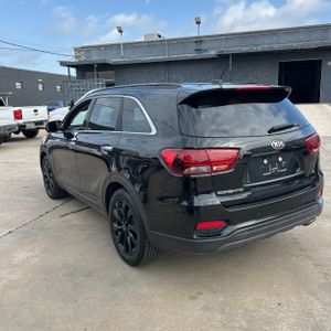 KIA SORENTO S V6 - 5