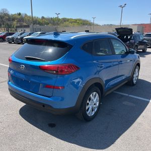 HYUNDAI TUCSON VALUE - 8