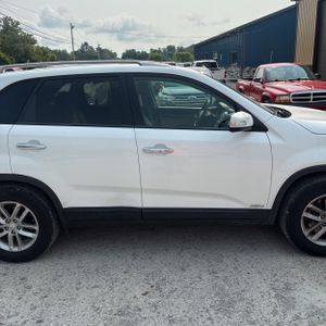 صورة مصغرة 11 لـ 2015 KIA SORENTO LX