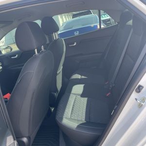 صورة مصغرة 33 لـ 2023 KIA RIO LX