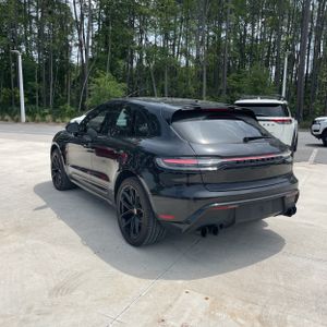 PORSCHE MACAN GTS - 5