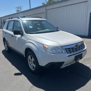 صورة مصغرة 12 لـ 2011 Subaru FORESTER 2.5X