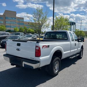 FORD F-250 SUPER DUTY XL - 8