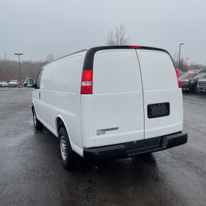 CHEVROLET EXPRESS CARGO 2500 - 5