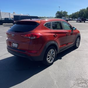 HYUNDAI TUCSON SE - 8