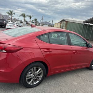 2018 Hyundai ELANTRA SEL 照片 9