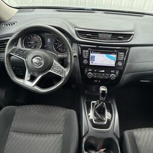 2017 Nissan ROGUE SV — миниатюра 32