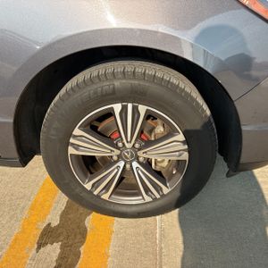 2018 Acura MDX SH-AWD — миниатюра 20