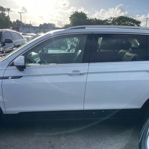 صورة 4 لـ 2022 Volkswagen TIGUAN SE