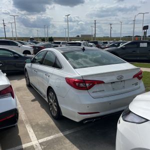 HYUNDAI SONATA LIMITED 2.0T - 3