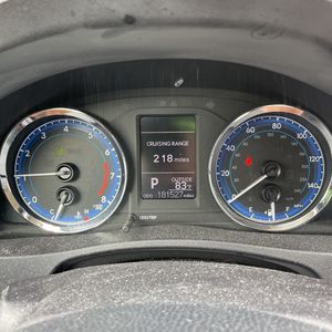 صورة مصغرة 37 لـ 2017 Toyota COROLLA LE