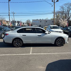 BMW 760I XDRIVE - 10