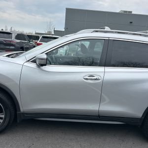NISSAN ROGUE SV - 4