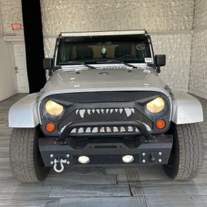 2011 JEEP WRANGLER UNLIMITED SAHARA — фото 12