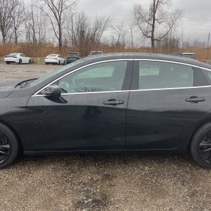 CHEVROLET MALIBU 1LT - 4