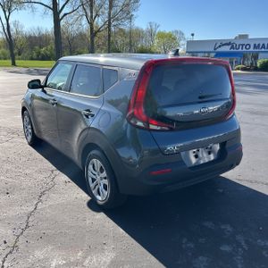 KIA SOUL LX - 5