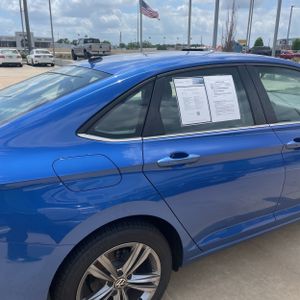 VOLKSWAGEN JETTA SE - 8